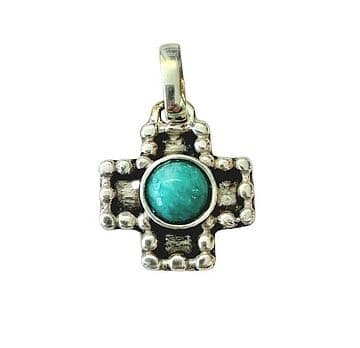 CRUZ PEQUENA DE PRATA COM GRANITOS E AMAZONITE