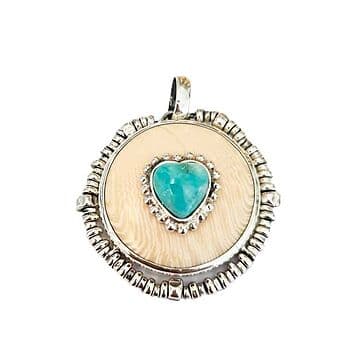 MEDALHA MARFIM VEGETAL, AMAZONITE E MASSINHAS DE PRATA