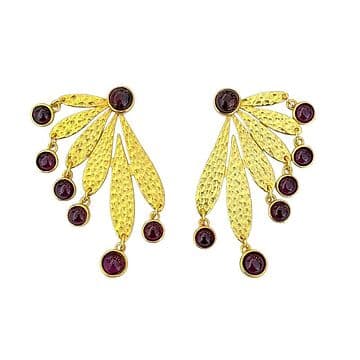 BRINCOS LATÃO COM BANHO OURO 24KT E GRANADAS